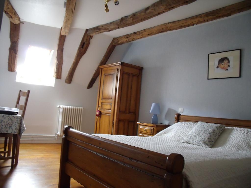 مبيت وإفطار سيلارز Chambre D'Hotes La Maison De Barrouze الغرفة الصورة